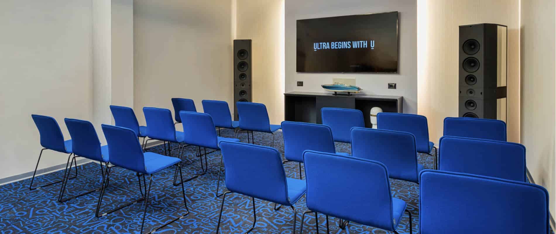 ULTRA MEET meeting room